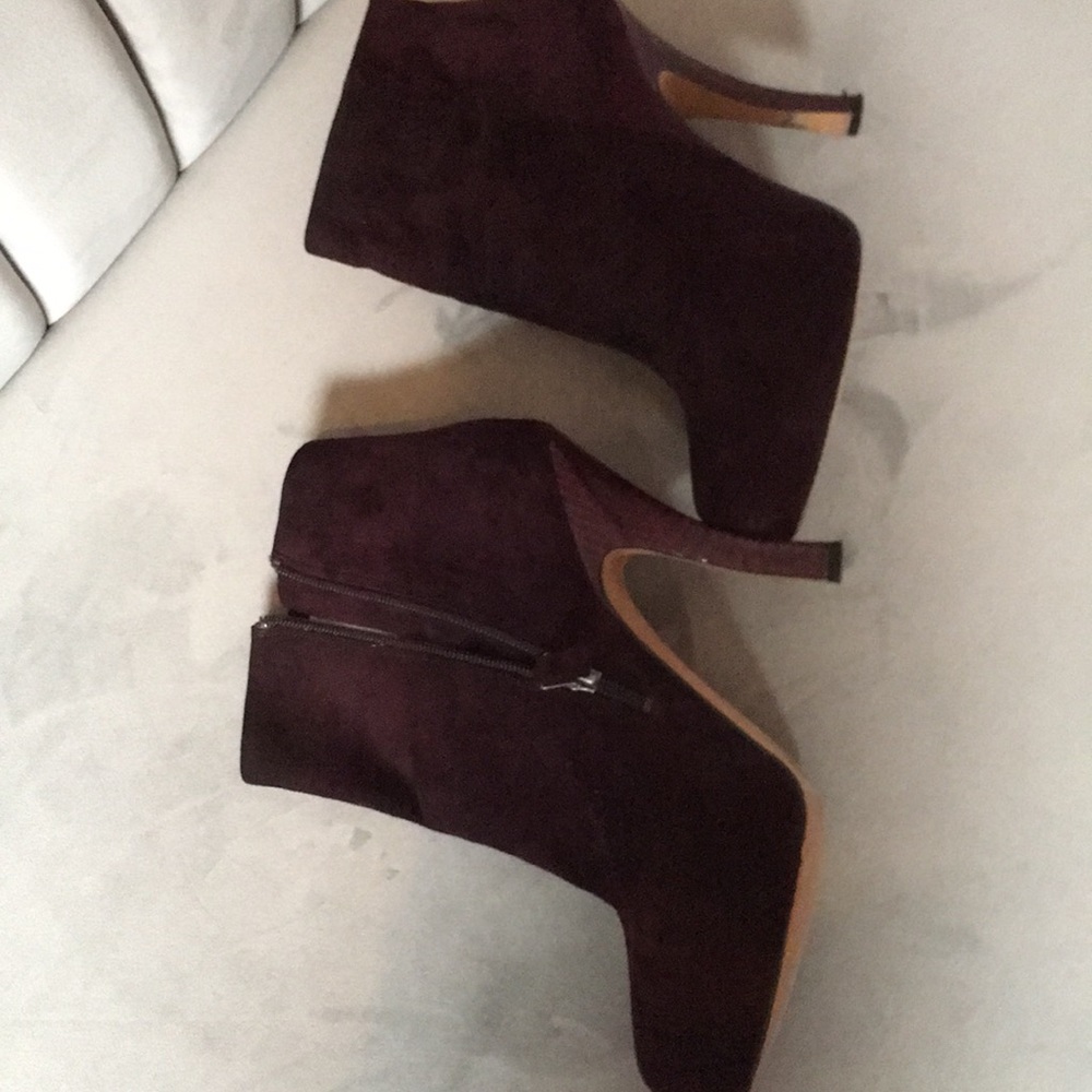 Soft Suede booties by Rosegold